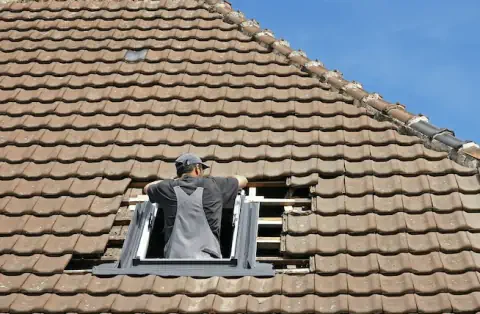 Pose de velux - Les Moutiers en Retz